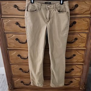 Lee straight leg mid rise jeans size 10M in tan